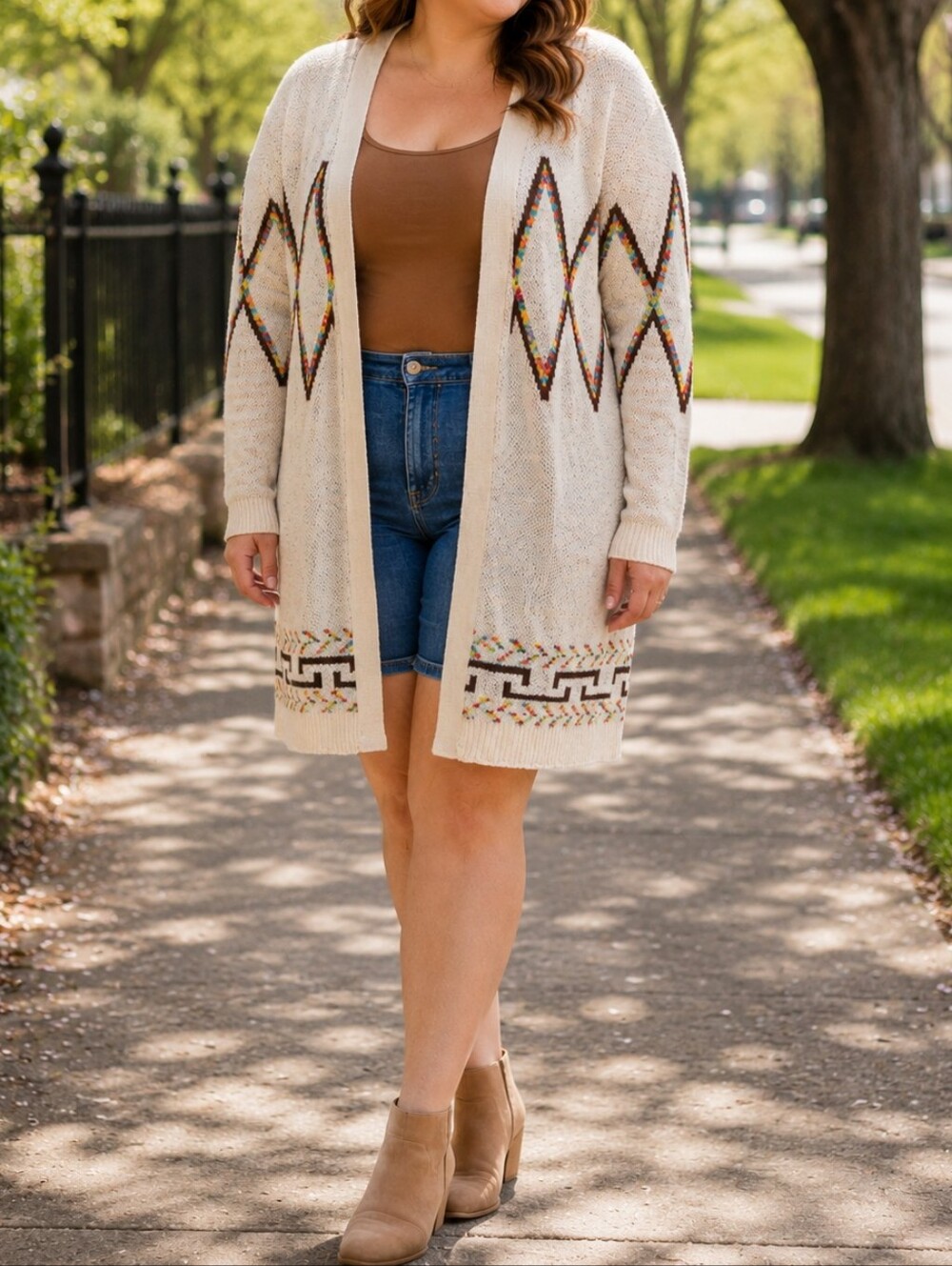 BloomChic Beige Tribal Geometric Open Front Cardigan Plus Size 18/20 Boho